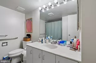 233 S 6th St, Philadelphia, PA 19106 - Photo 5