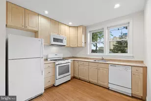 406 N 42nd St, Philadelphia, PA 19104 - Photo 7