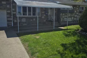 9717 Dedaker St, Philadelphia, PA 19115 - Photo 3