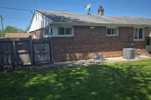 9717 Dedaker St, Philadelphia, PA 19115 - Photo 15