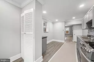 922 E Schiller St, Philadelphia, PA 19134 - Photo 9