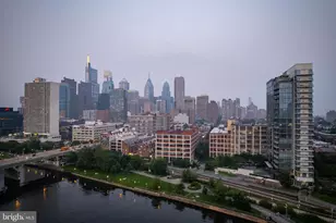 2429 Locust St, Philadelphia, PA 19103 - Photo 25