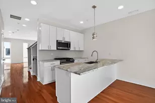 2822 Livingston St, Philadelphia, PA 19134 - Photo 9