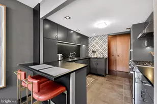 1326 Spruce St, Philadelphia, PA 19107 - Photo 11