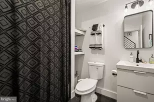 2061 McClellan St, Philadelphia, PA 19145 - Photo 15