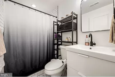 2061 McClellan Street, Philadelphia, PA 19145 - Photo 9
