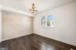 2045 Watkins St, Philadelphia, PA 19145 - Photo 9