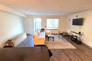 413 W Berks St, Philadelphia, PA 19122 - Photo 3