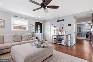 2754 Clayton St, Philadelphia, PA 19152 - Photo 7