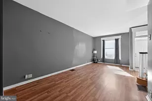 2649 S 8th St, Philadelphia, PA 19148 - Photo 5