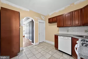 2649 S 8th St, Philadelphia, PA 19148 - Photo 11