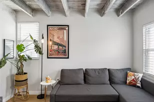 1821 S 10th St, Philadelphia, PA 19148 - Photo 25