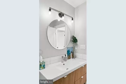 1821 S 10th Street, Philadelphia, PA 19148 - Photo 31