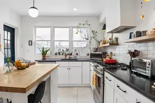 1821 S 10th St, Philadelphia, PA 19148 - Photo 19