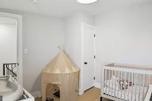 1821 S 10th St, Philadelphia, PA 19148 - Photo 29
