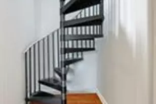 602 Fulton St, Philadelphia, PA 19147 - Photo 9