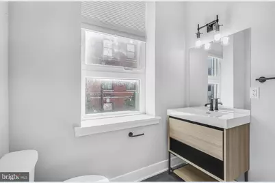 910 N 17th Street #2, Philadelphia, PA 19130 - Photo 21