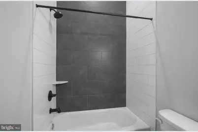 910 N 17th Street #2, Philadelphia, PA 19130 - Photo 13