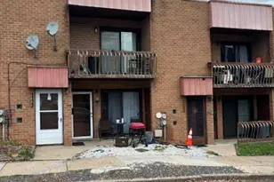 2531 Shelmire Ave, Philadelphia, PA 19152 - Photo 3