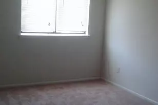 2531 Shelmire Ave, Philadelphia, PA 19152 - Photo 13