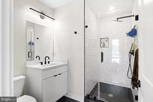 318 N Preston St, Philadelphia, PA 19104 - Photo 11