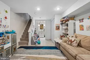 2204 Kimball St, Philadelphia, PA 19146 - Photo 31