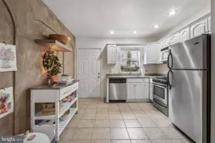 2204 Kimball St, Philadelphia, PA 19146 - Photo 9