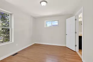 602 N 43rd St, Philadelphia, PA 19104 - Photo 29