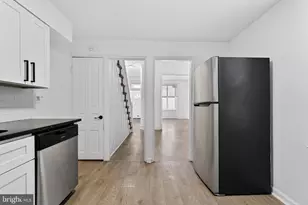 1823 N 26th St, Philadelphia, PA 19121 - Photo 9