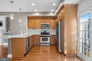 1910 Webster St, Philadelphia, PA 19146 - Photo 7