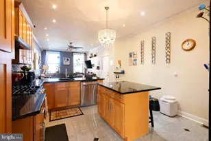 2028 S 13th St, Philadelphia, PA 19148 - Photo 3
