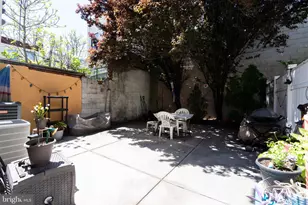 2028 S 13th St, Philadelphia, PA 19148 - Photo 9