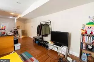 2028 S 13th St, Philadelphia, PA 19148 - Photo 33