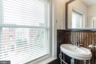 1911 Green St, Philadelphia, PA 19130 - Photo 13