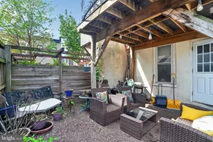 2424 Poplar St, Philadelphia, PA 19130 - Photo 17