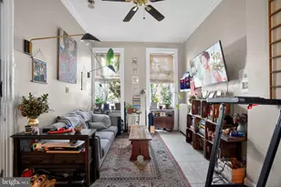 2424 Poplar St, Philadelphia, PA 19130 - Photo 3