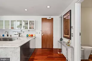 105 S 12th St, Philadelphia, PA 19107 - Photo 9