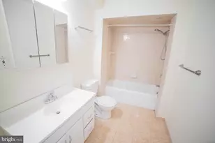 1928 Spruce St, Philadelphia, PA 19103 - Photo 7