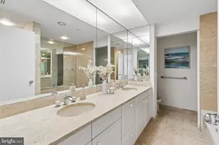 202 W Rittenhouse Square, Philadelphia, PA 19103 - Photo 13