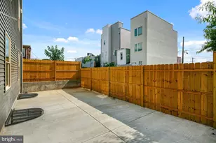 1918 E Cumberland St, Philadelphia, PA 19125 - Photo 15