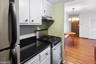 328 Queen St, Philadelphia, PA 19147 - Photo 7