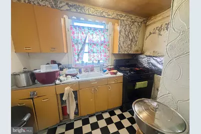 247 E Rockland Street, Philadelphia, PA 19120 - Photo 5