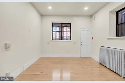 1823 S Broad Street #1, Philadelphia, PA 19148 - Photo 17