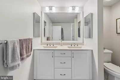 717 S Chris Columbus Boulevard #1411, Philadelphia, PA 19147 - Photo 31
