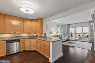 717 S Chris Columbus Blvd, Philadelphia, PA 19147 - Photo 15