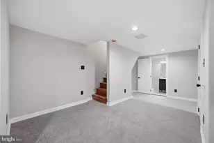 7018 Forrest Ave, Philadelphia, PA 19138 - Photo 21