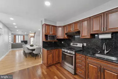2519 Grays Ferry Avenue, Philadelphia, PA 19146 - Photo 5
