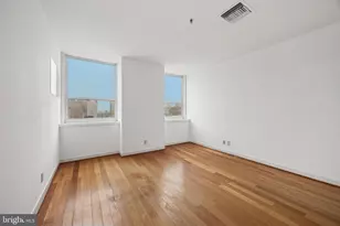 1100 Vine St, Philadelphia, PA 19107 - Photo 7