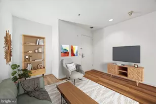 1100 Vine St, Philadelphia, PA 19107 - Photo 17
