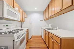 1100 Vine St, Philadelphia, PA 19107 - Photo 5